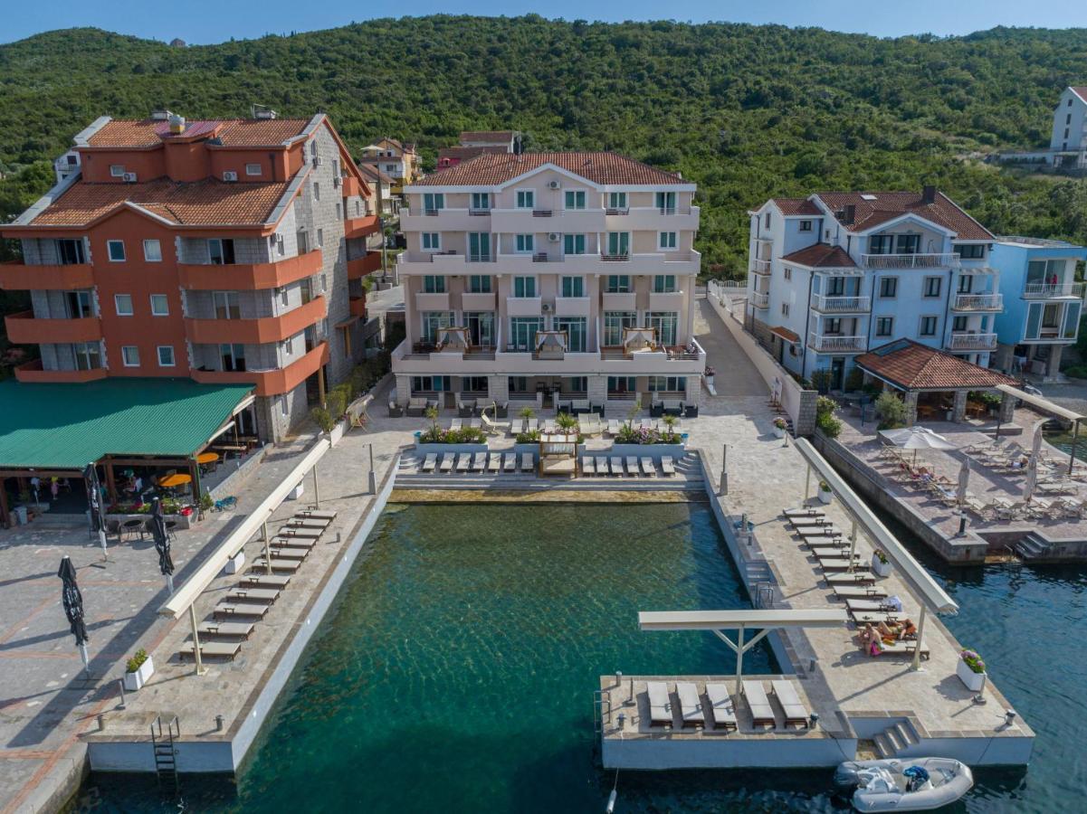 Apartments Adeona Tivat Kültér fotó